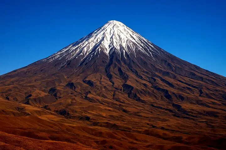 دماوند در تابستان ۱۳۱۵