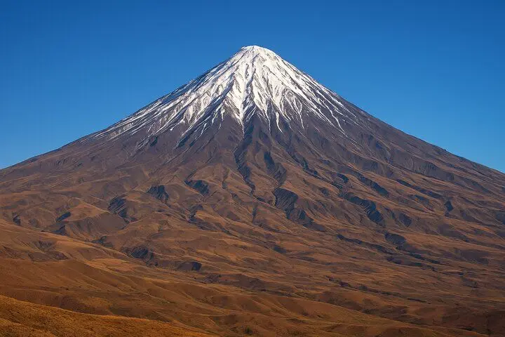 دماوند در تابستان ۱۳۱۵