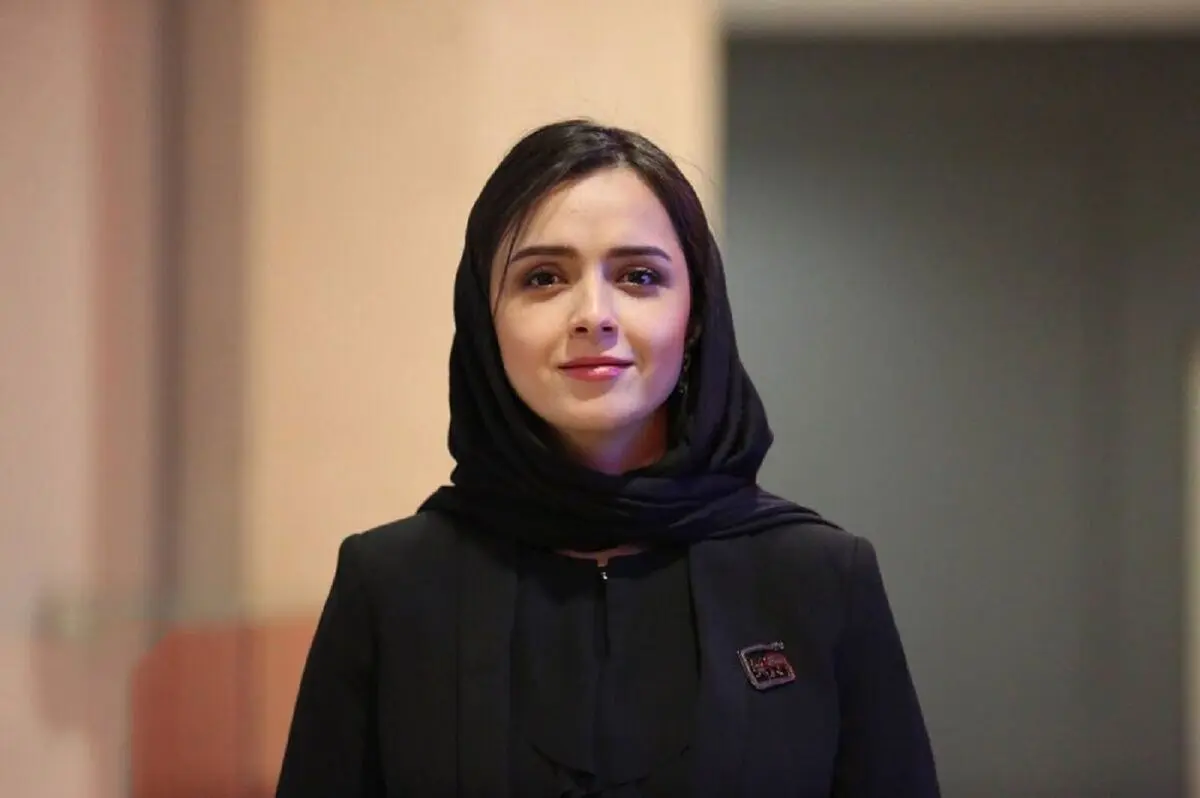 قابی دو نفره از ترانه علیدوستی و دخترش «حنا»