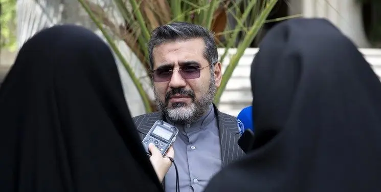 اسماعیلی: جشنواره فرصتی برای شناساندن ظرفیت‌های جدید است/ یک دوره کم‌نظیر را در ادوار جشنواره تئاتر فجر داریم
