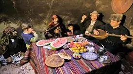 خوشحالی از طلوع دوباره خورشید
