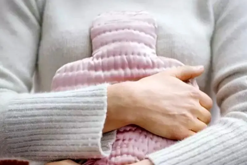 واکنشِ نویسنده‌ی یک سریالِ شبکه‌ی نمایش خانگی، به‌شوخی‌ با عادت ماهانه‌ی خانم‌ها