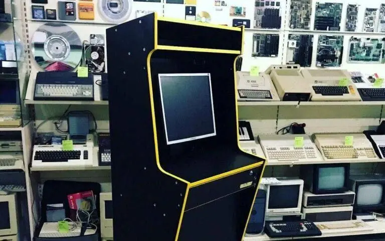 باشگاه ۸ بیتی نابود شد؛ موزه تاریخی کامپیوتر قربانی حمله روسیه به اوکراین