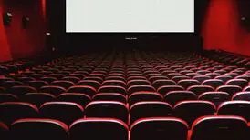 در روزهای گذشته جند نفر به سینما رفتند؟
