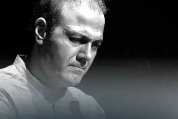 سورپرایز علیرضا قربانی در سال جدید میلادی
