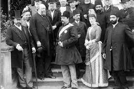 تلاش عجیب پادشاه برای دعوا انداختن بین یک زن و شوهر
