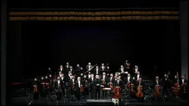 محمد معتمدی خواننده ارکستر موسیقی ملی ایران در جشنواره فجر شد
