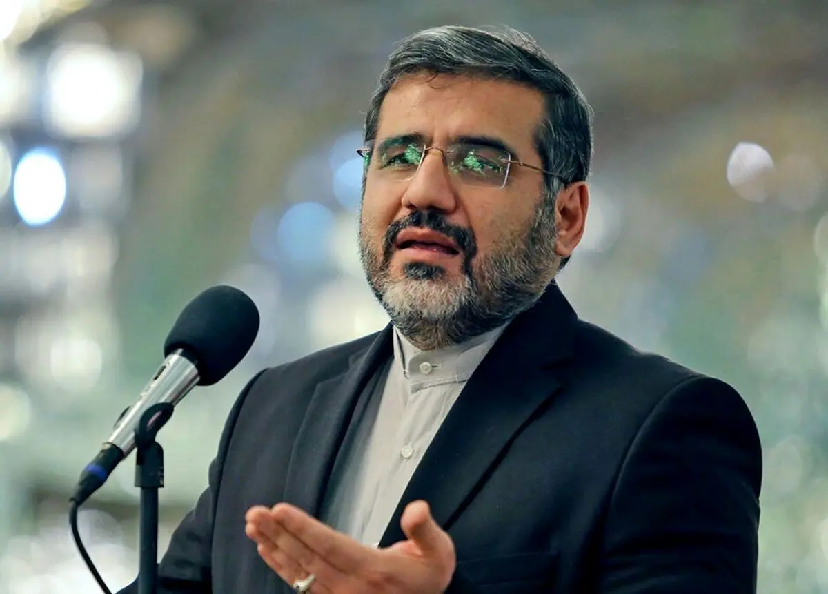 وزیر ارشاد: لیست خبرنگاران اعزامی به مسابقات جام‌جهانی را این هفته منتشر می‌کنیم / این‌که گفته شود اینها هیچ دستاوردی نداشتند، پیش‌داوری است / ما این افراد را انتخاب نکردیم