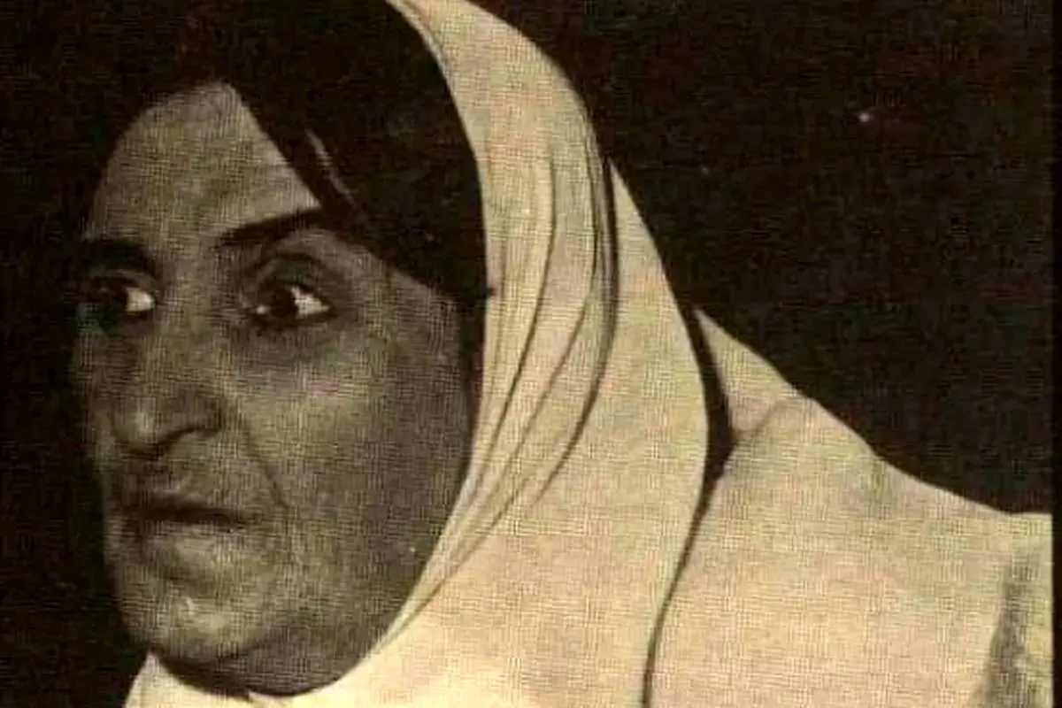 اولین بازیگر زن تئاتر ایران در کنار علی نصیریان و عزت‌الله انتظامی
