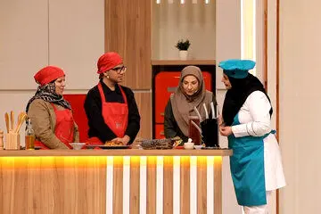 لاله صبوری مجری برنامه «آشپزی با مامان» شد
