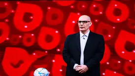 حاشیه‌های اجرای فوتبالی یک بازیگر کمدی | ۳۰ میلیارد دستمزد برای بهنام تشکر؟ | فوتبال بهانه است می‌خواهیم حرف‌های دیگری بزنیم
