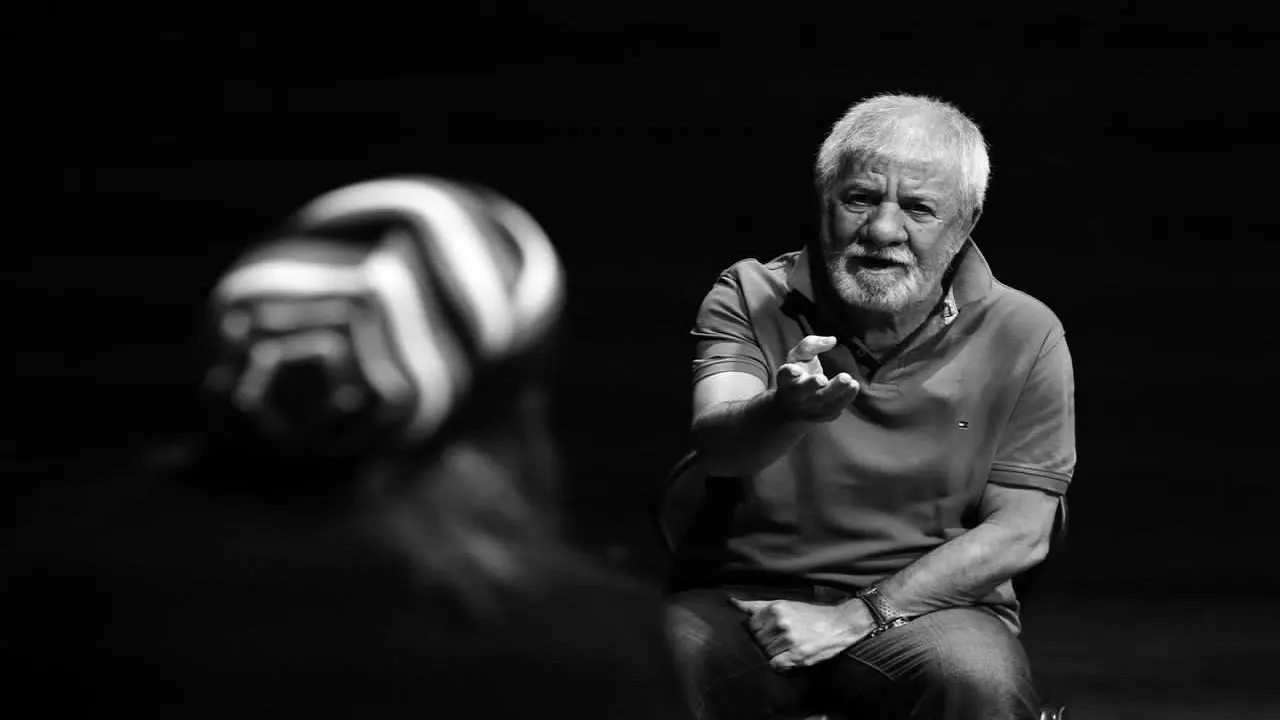 داستان زندگی مشترک دو خانواده استجاری در نمایش اشتراکی 