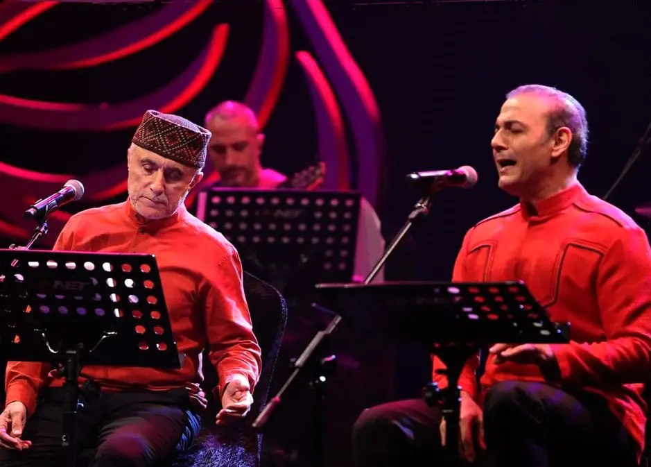 آرون و هیراد در تاجیکستان، قربانی در آذربایجان و رضا بهرام در وین/ خوانندگان ایرانی دور دنیا را می‌گردند