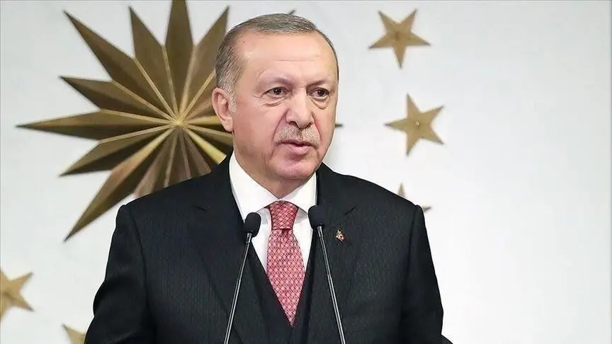 ببینید | شعرخوانی اردوغان به زبان فارسی | نشستند و گفتند و برخاستند
