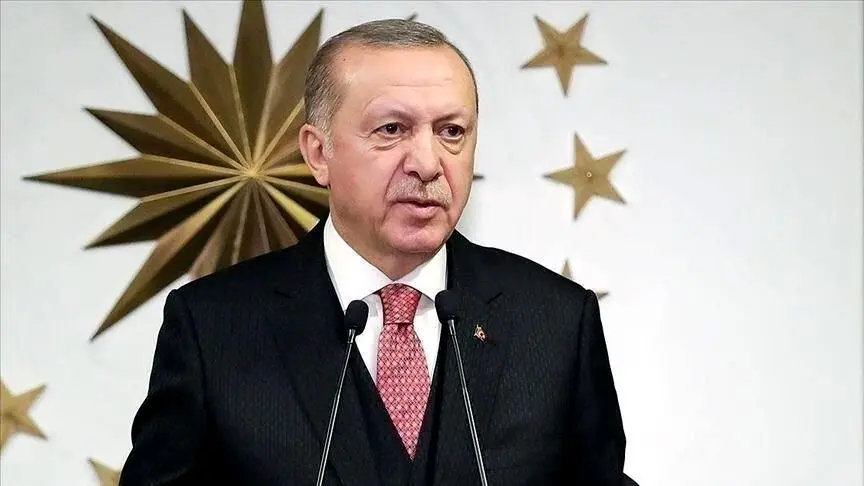 ببینید | شعرخوانی اردوغان به زبان فارسی | نشستند و گفتند و برخاستند