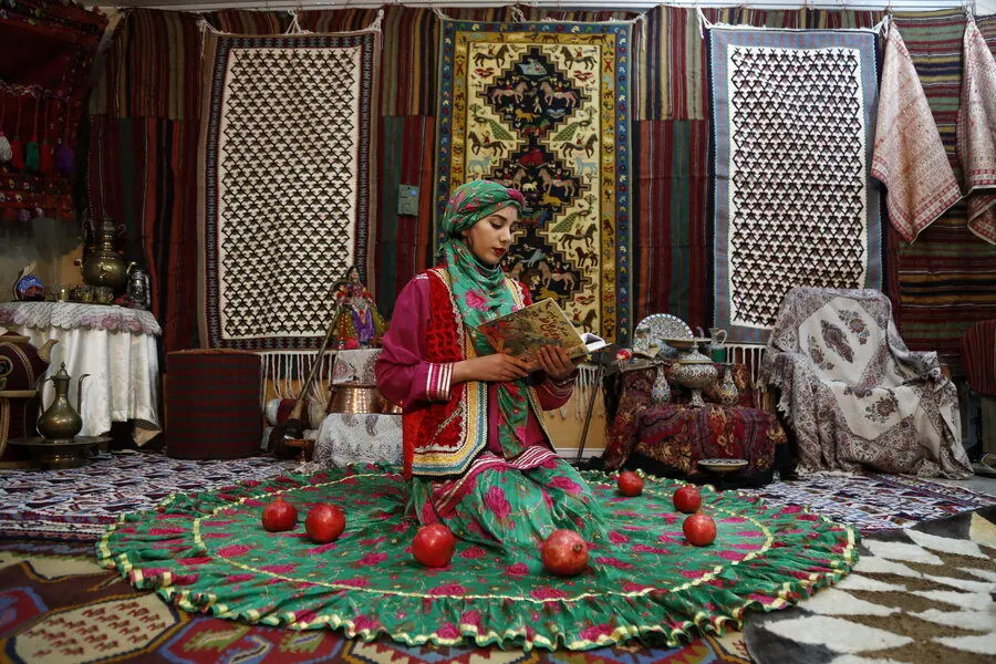 قدیمی‌ترین اثر هنری یلدایی ساخته چه کسی است؟ | «هندوانه شب یلدا» جذاب ترین اثر تلویزیونی درباره این آیین است
