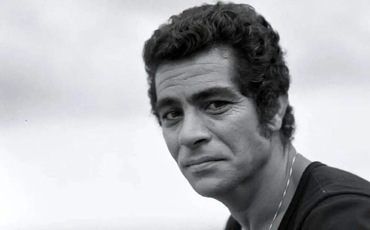 «بهروز وثوقی و آذر شیوا» در قابی متفاوت از فیلم هنگامه؛ سال 47
