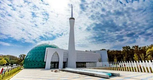 افتتاح نخستین مسجد دوستدار محیط زیست