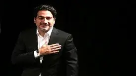 (ویدئو) چرا همایون شجریان در کنسرت‌هایش حرف نمی‌زند؟