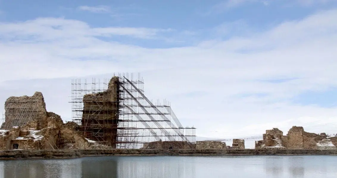 تخت سلیمان تکاب؛ شکوه اسطوره، تاریخ و طبیعت در قلب آذربایجان‌غربی