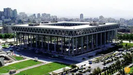 چند می‌گیری با تلویزیون مصاحبه کنی؟