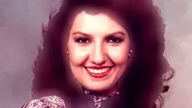 فتانه خواننده ایرانی با حجاب مقنعه/ آیا او بتازگی ایران بوده است؟