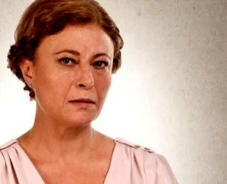سمرا دینچر بازیگر نقش مادر کوزی گونی درگذشت + علت فوت
