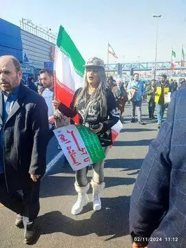 روزنامه همشهری: بی حجابهای شرکت کننده در راهپیمایی22 بهمن هم متدینند هم انقلابی و هم در مسیر حق، البته با اندکی خطا
