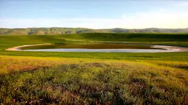 دریاچه شورگل اردبیل:جواهری طبیعی با مزایای درمانی
