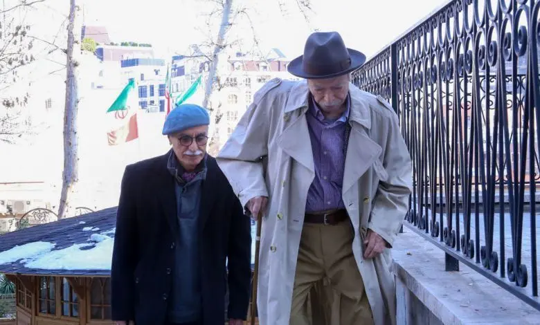 نقد و‌بررسی فیلم ناصر تقوایی در غیاب کارگردان با حضور چهره‌های مشهور/ عکس
