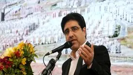 مجری باسابقه تلویزیون روی تخت بیمارستان
