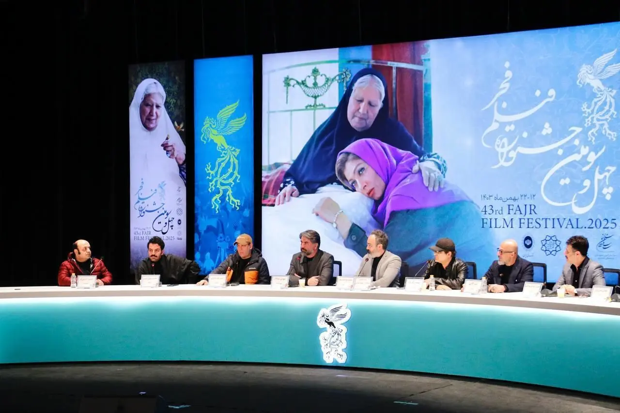 دعوای بازیگر و کارگردان در نشست فیلم «شمال از جنوب غربی»