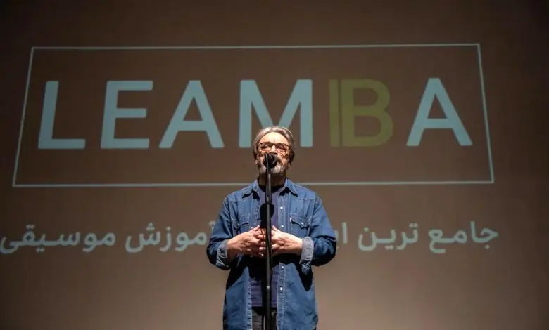 توصیه حسین علیزاده بر حفظ رابطه استاد و شاگردی : تکنولوژی نباید احترام را از بین ببرد
