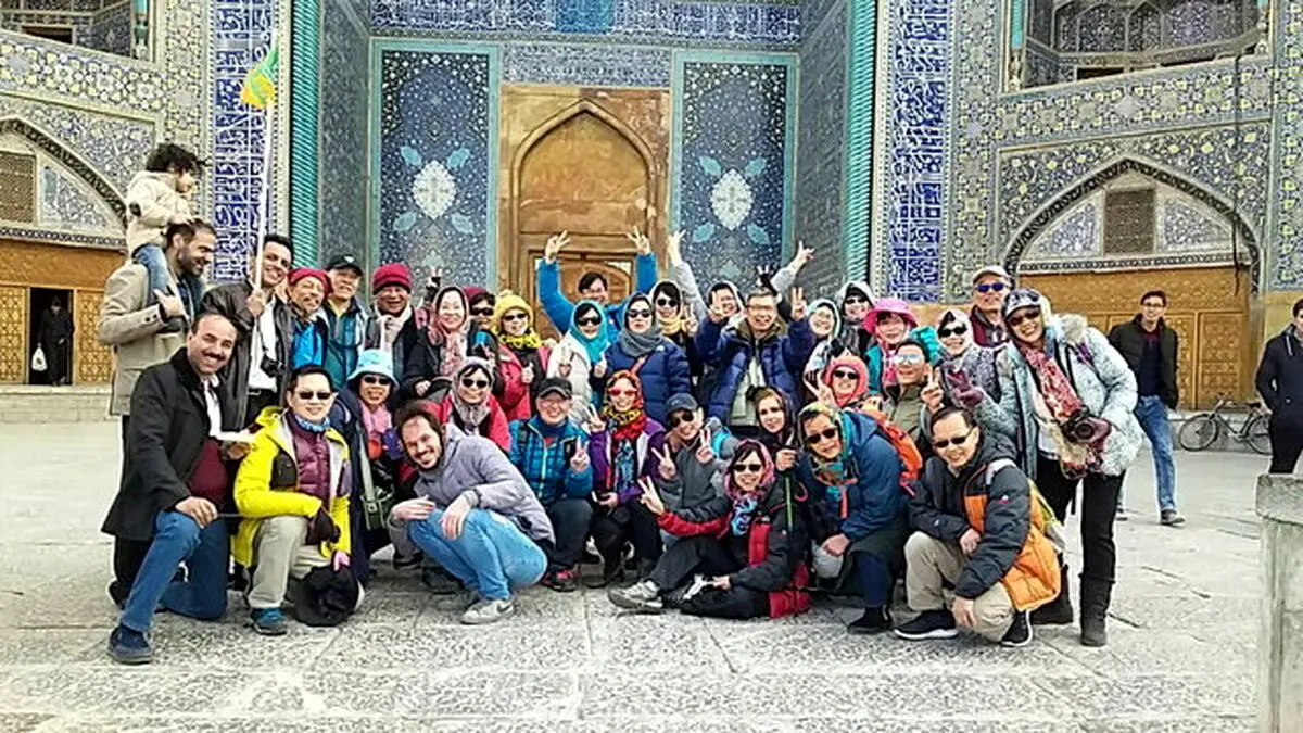 چین محدودیت سفر به ایران را لغو کرد
