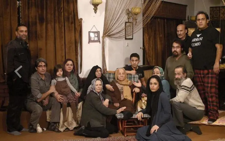 حیف از آن خانواده بزرگ و خوش مشرب

