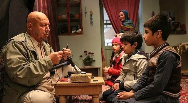 واکنش فیلمساز کودک به ناآرامی‌ها | اگر برای جوانان ۲۰ ساله‌ای که به خیابان‌ها آمدند ۱۰ سال پیش خوراک فرهنگی ساخته می‌شد...
