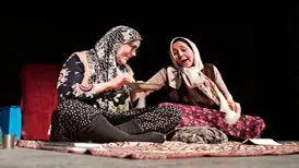 «خونه قمر خانوم» نمایشی صرفا آئینی سنتی نیست؛ تنها امیدمان مخاطب است
