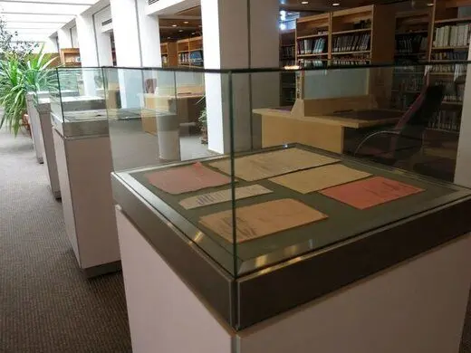 دست خط نیما یوشیج راهی موزه شد
