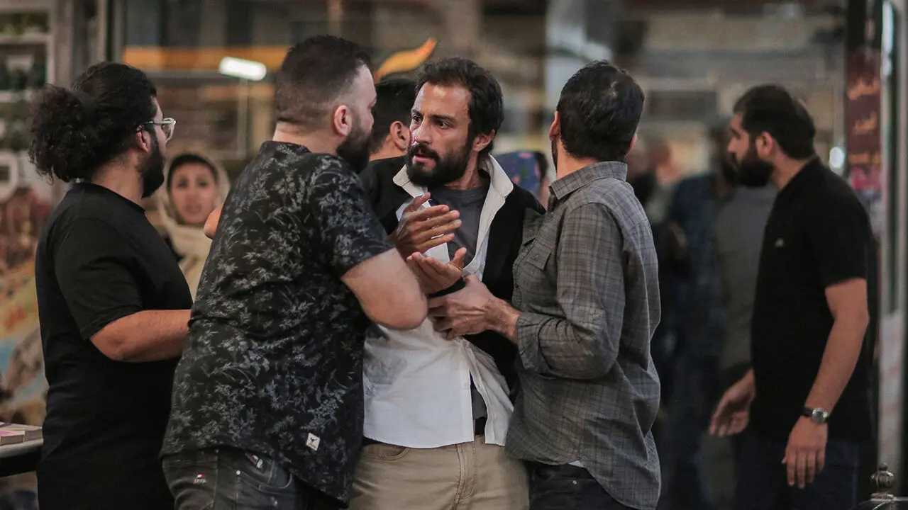 یادداشت تند و انتقادی پوریا ذوالفقاری بَر «قهرمان»