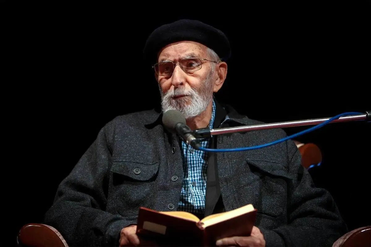 محمدعلی موحد ۱۰۰ ساله شد
