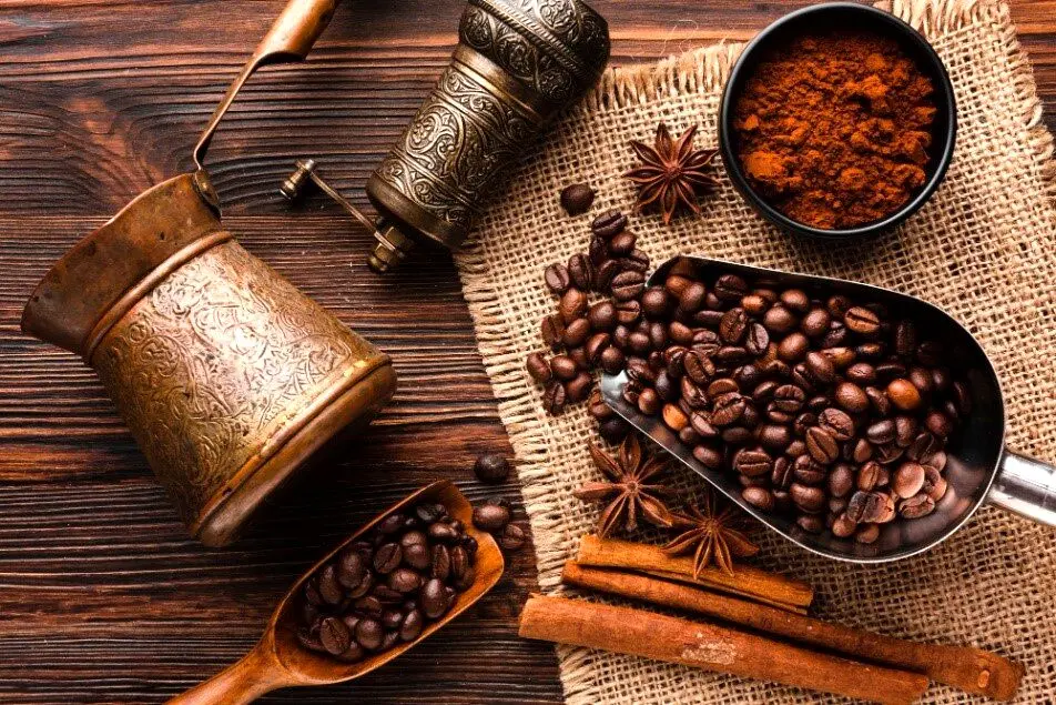 چای و قهوه دو نوشیدنی محبوب در سراسر جهان هستند