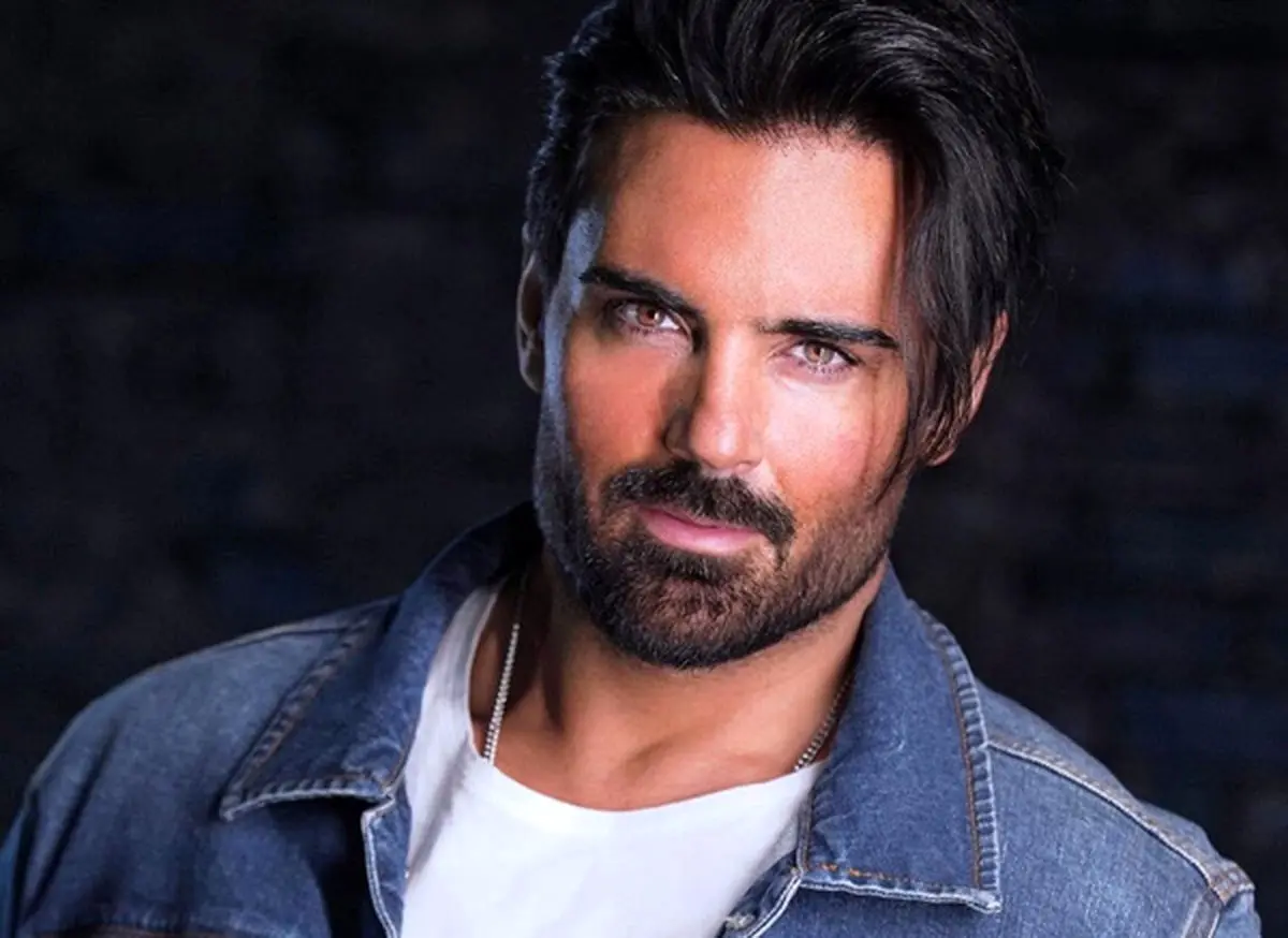 خبر شوکه کننده خواننده خوش چهره نسل جوان برای هوادارانش
