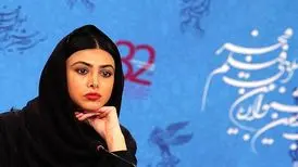 آزاده صمدی ممنوع‌الخروج شد
