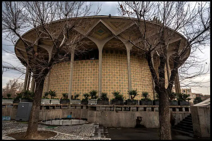 ۹۴۹ میلیون فروش ۲۷ روز تئاتر شهر/ ۱۰۰۱۶ بلیت از مهمان تا تمام‌بها
