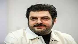 ویدیوی رقص طنزآمیز سام درخشانی به مناسبت سال نوی میلادی