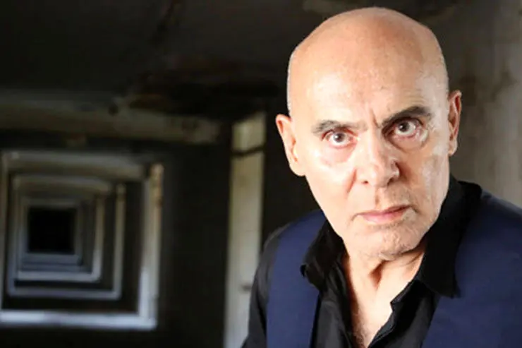 ببینید | هنرنمایی دیدنی جمشید هاشم پور در یک اکران خصوصی