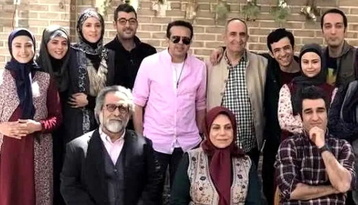 دابسمش بازیگران سریال دیوار به دیوار با آهنگ محسن چاوشی/ ویدئو
