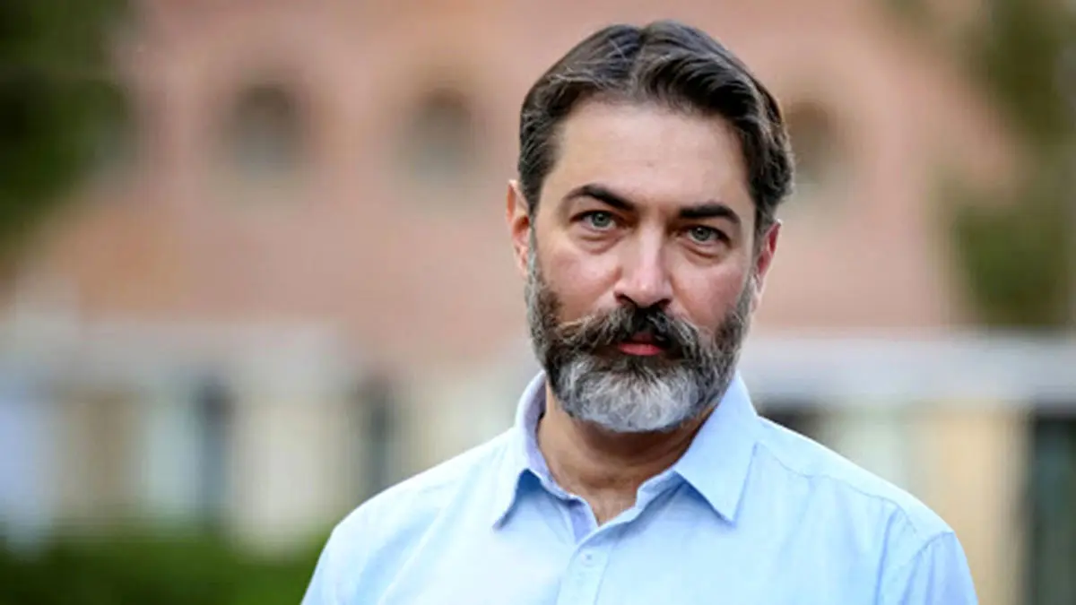 تقلید واضح پارسا پیروزفر از یک فیلم قبل از انقلاب