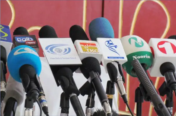 فدراسیون بین‌المللی خبرنگاران: ۳۱۸ رسانه در افغانستان مسدود شده‌ است
