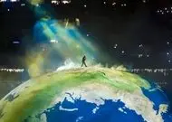 دردسر خواننده بدنام آمریکایی برای پوتین | کنسرت‌های روسیه لغو شد!‌